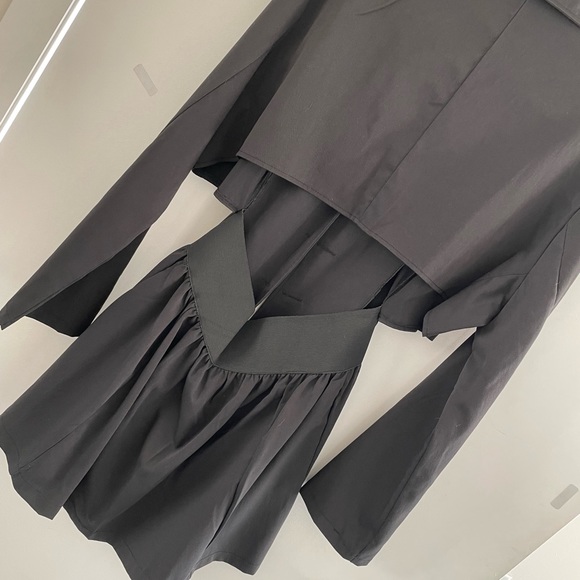 Blazer dress with open waist line - Picture 5 of 6